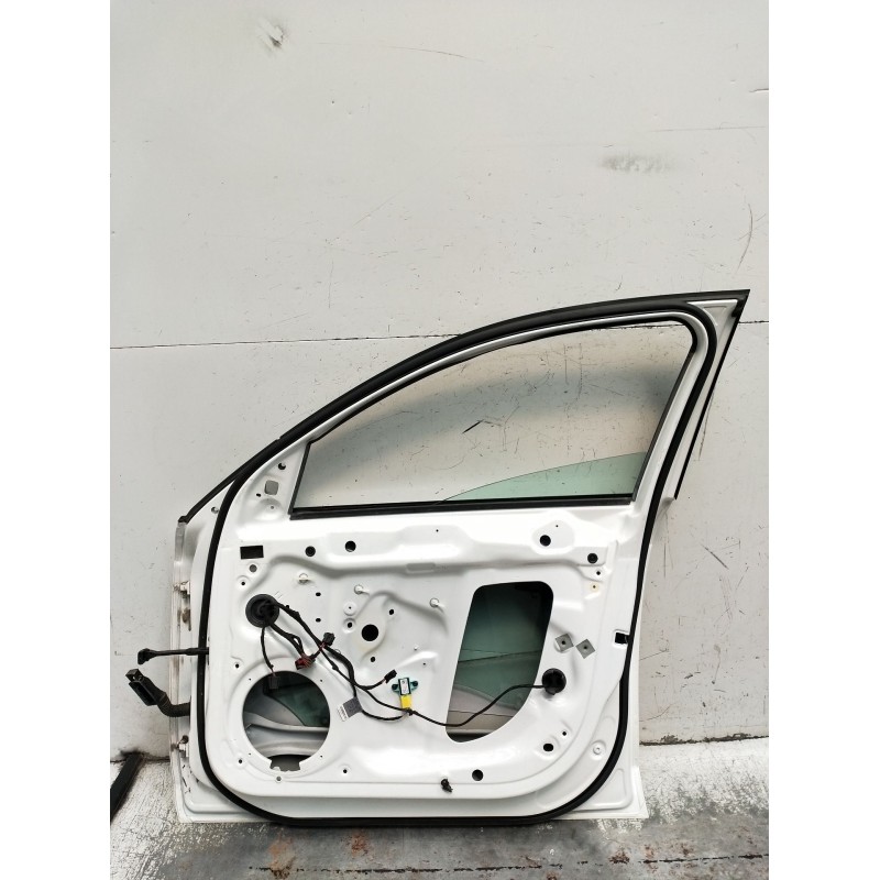 Recambio de puerta delantera derecha para audi a4 ber. (b8) s line sportpaket / plus referencia OEM IAM  4P 2011