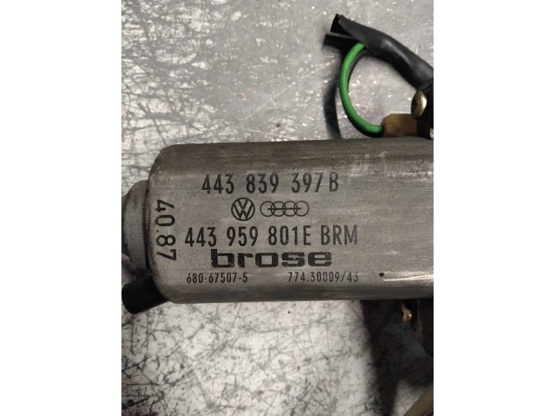 Recambio de elevalunas trasero izquierdo para audi 100 berlina (443) básico referencia OEM IAM 443839397B 443959801E 4P