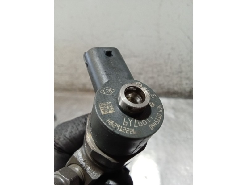 Recambio de inyector para renault master iii furgoneta (fv) 2.3 dci 125 fwd (fv0c, fv0d, fv0g, fv0h, fv0j, fv0k) referencia OEM 