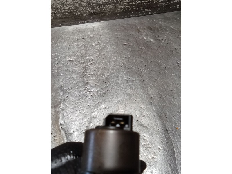 Recambio de inyector para audi a4 b7 (8ec) 2.0 tdi 16v referencia OEM IAM   