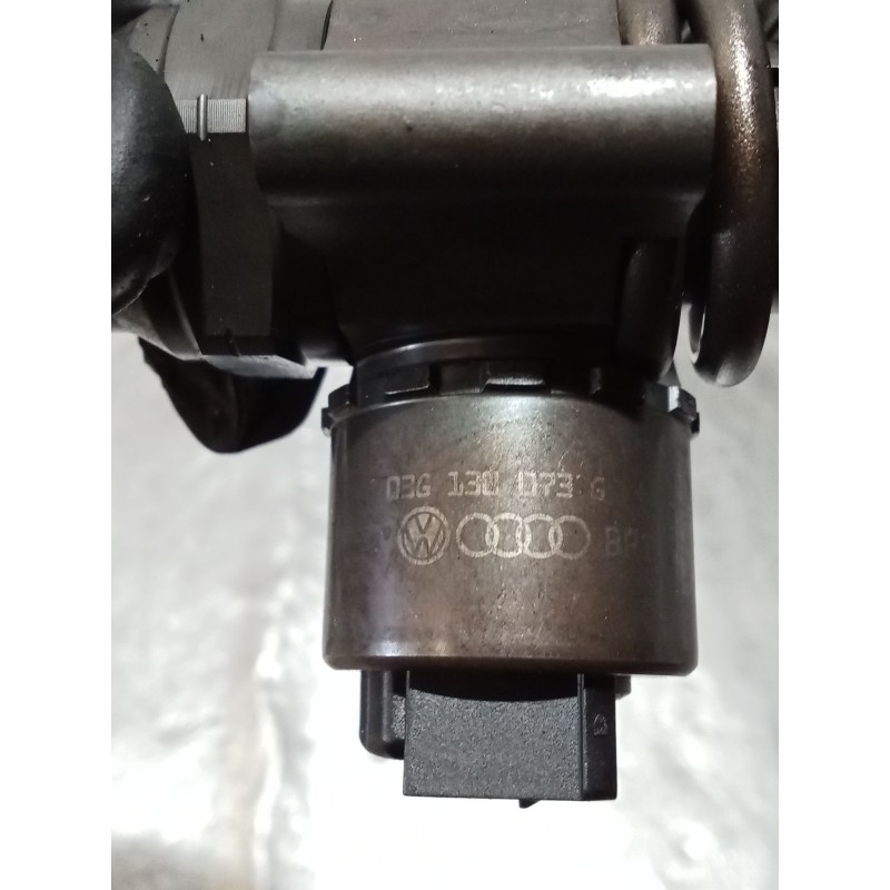 Recambio de inyector para audi a4 b7 (8ec) 2.0 tdi 16v referencia OEM IAM   
