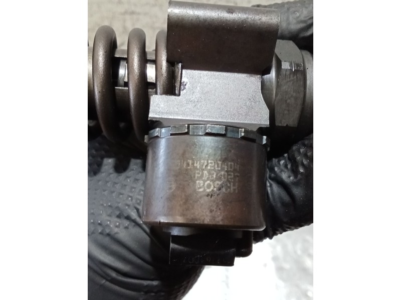 Recambio de inyector para audi a4 b7 (8ec) 2.0 tdi 16v referencia OEM IAM   