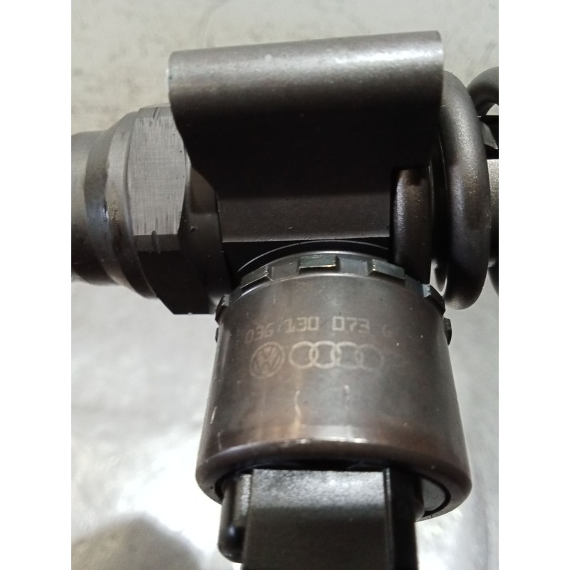 Recambio de inyector para audi a4 b7 (8ec) 2.0 tdi 16v referencia OEM IAM   