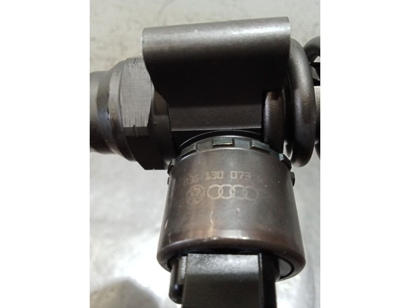 Recambio de inyector para audi a4 b7 (8ec) 2.0 tdi 16v referencia OEM IAM   