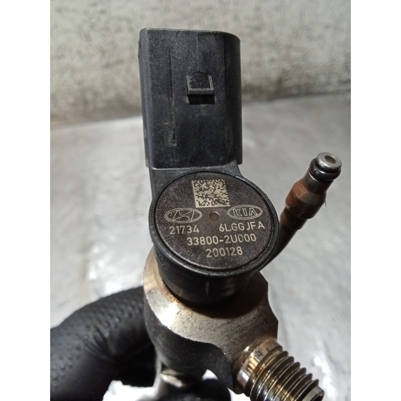 Recambio de inyector para kia ceed tourer (cd) 1.6 crdi 115 referencia OEM IAM 338002U000 200128 