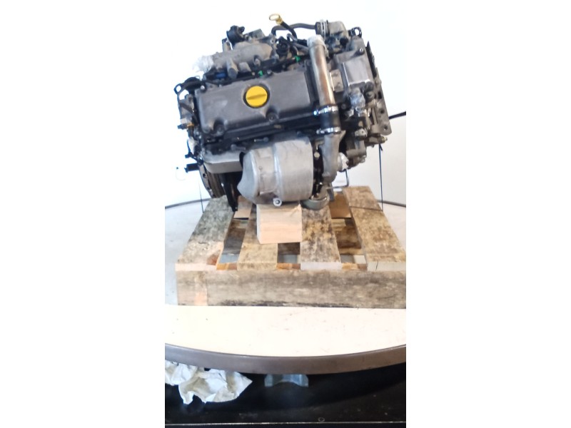 Recambio de motor completo para opel vectra c gts (z02) 2.2 dti 16v (f68) referencia OEM IAM Y22DTR BOSCH 17G32072