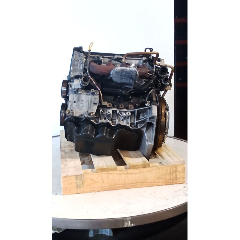 Recambio de motor completo para ford mondeo ii sedán (bfp) 2.0 i referencia OEM IAM NGB  WP25592