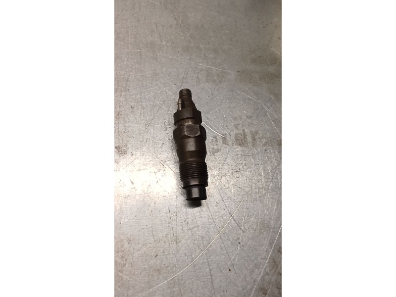 Recambio de inyector para bmw 5 (e39) 525 tds referencia OEM IAM KCA21S71  BOSCH