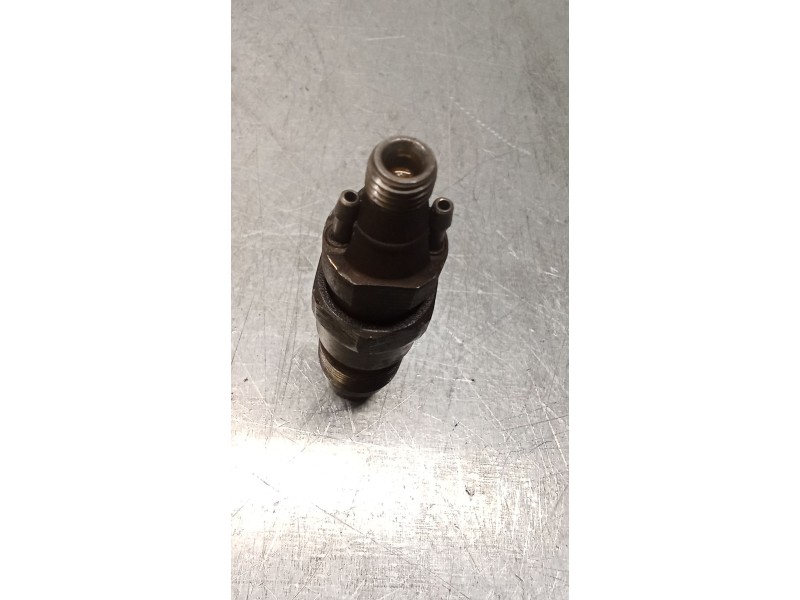Recambio de inyector para bmw 5 (e39) 525 tds referencia OEM IAM KCA21S71  BOSCH
