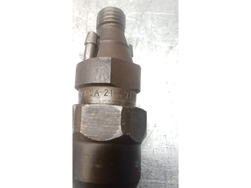 Recambio de inyector para bmw 5 (e39) 525 tds referencia OEM IAM KCA21S71  BOSCH