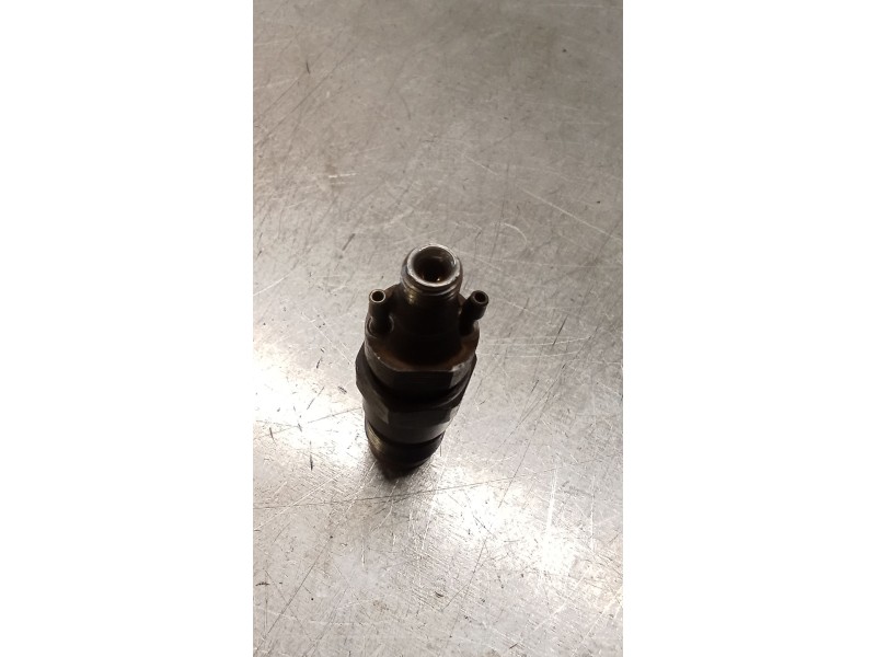 Recambio de inyector para bmw 5 (e39) 525 tds referencia OEM IAM KCA21S71  BOSCH