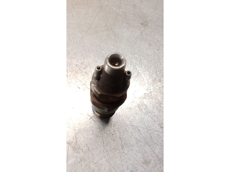 Recambio de inyector para bmw 5 (e39) 525 tds referencia OEM IAM KCA21S71  BOSCH