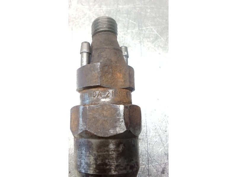 Recambio de inyector para bmw 5 (e39) 525 tds referencia OEM IAM KCA21S71  BOSCH