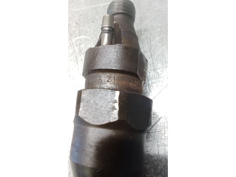 Recambio de inyector para bmw 5 (e39) 525 tds referencia OEM IAM KCA21S71  BOSCH