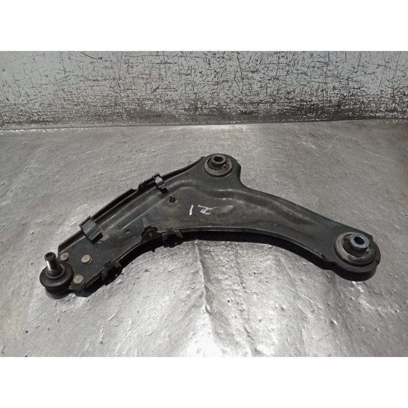 Recambio de brazo suspension inferior delantero izquierdo para renault laguna ii (bg0/1_) 2.0 16v (bg00, bg0k, bg0p, bg0w) refer