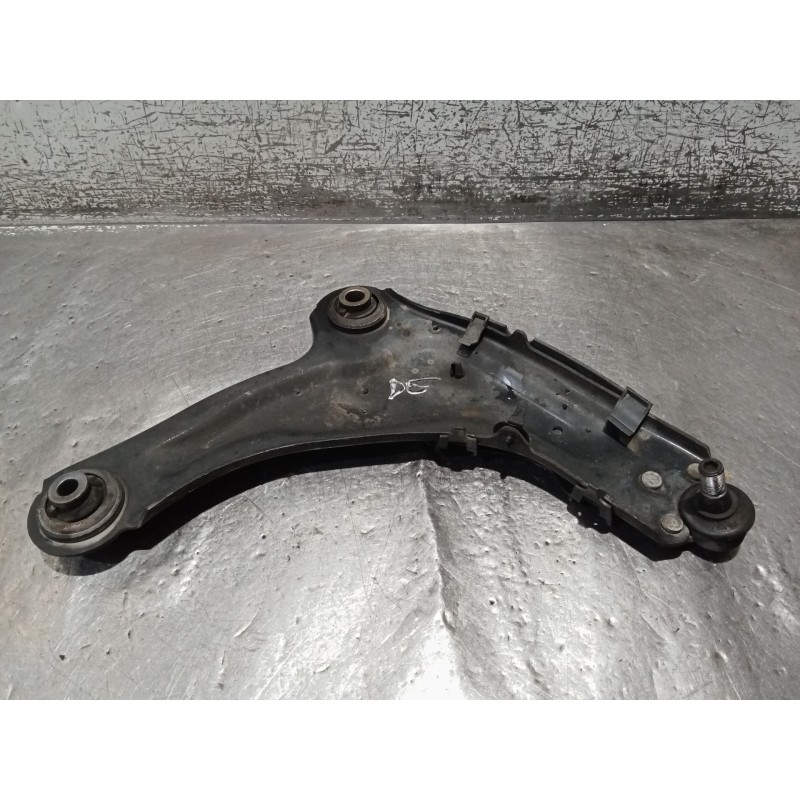 Recambio de brazo suspension inferior delantero derecho para renault laguna ii (bg0/1_) 2.0 16v (bg00, bg0k, bg0p, bg0w) referen