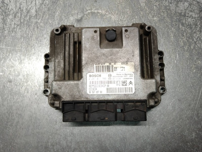 Recambio de centralita motor uce para peugeot 206 berlina x-line referencia OEM IAM 0281011783 9656709780 EDC16C34