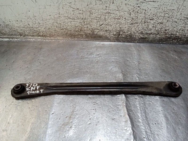 Recambio de brazo suspension inferior trasero derecho para ford mondeo ii sedán (bfp) 2.0 i referencia OEM IAM   POSTERIOR