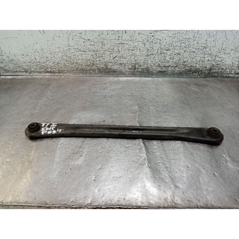 Recambio de brazo suspension inferior trasero izquierdo para ford mondeo ii sedán (bfp) 2.0 i referencia OEM IAM   POSTERIOR