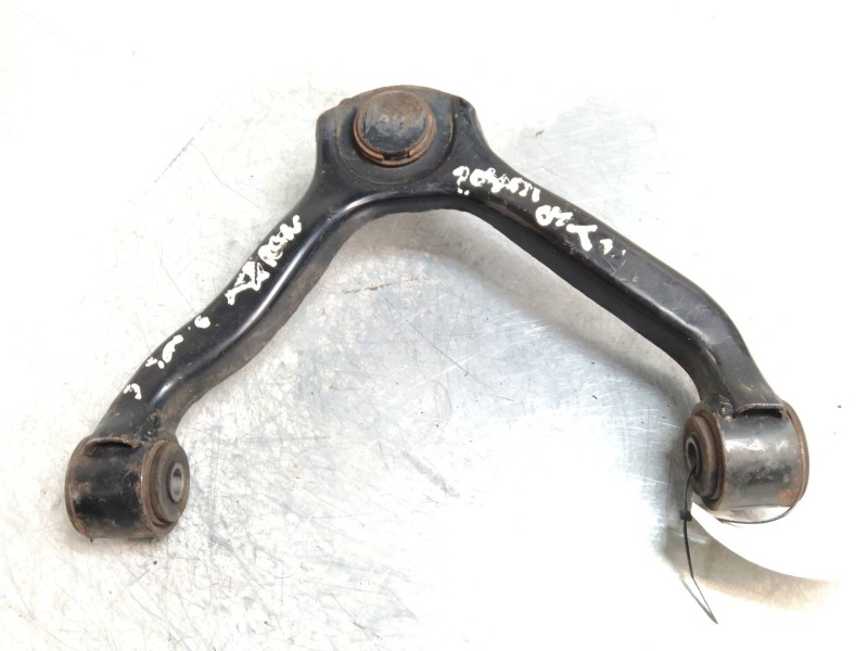 Recambio de brazo suspension superior delantero izquierdo para ssangyong kyron 2.0 referencia OEM IAM   