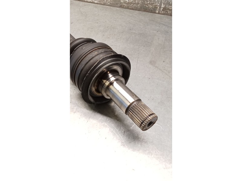 Recambio de transmision trasera izquierda para mercedes-benz clase c (w206) c 200 d (206.003) referencia OEM IAM A2063506800  21