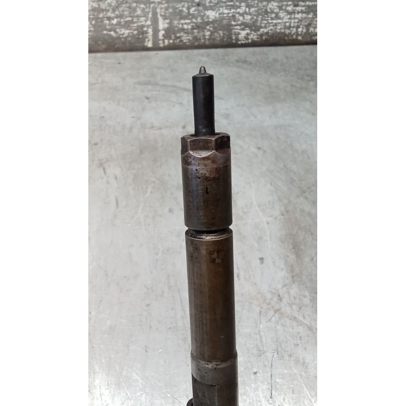 Recambio de inyector para ford focus ii (da_, hcp, dp) 1.6 tdci referencia OEM IAM 0445110023 606680 BOSCH