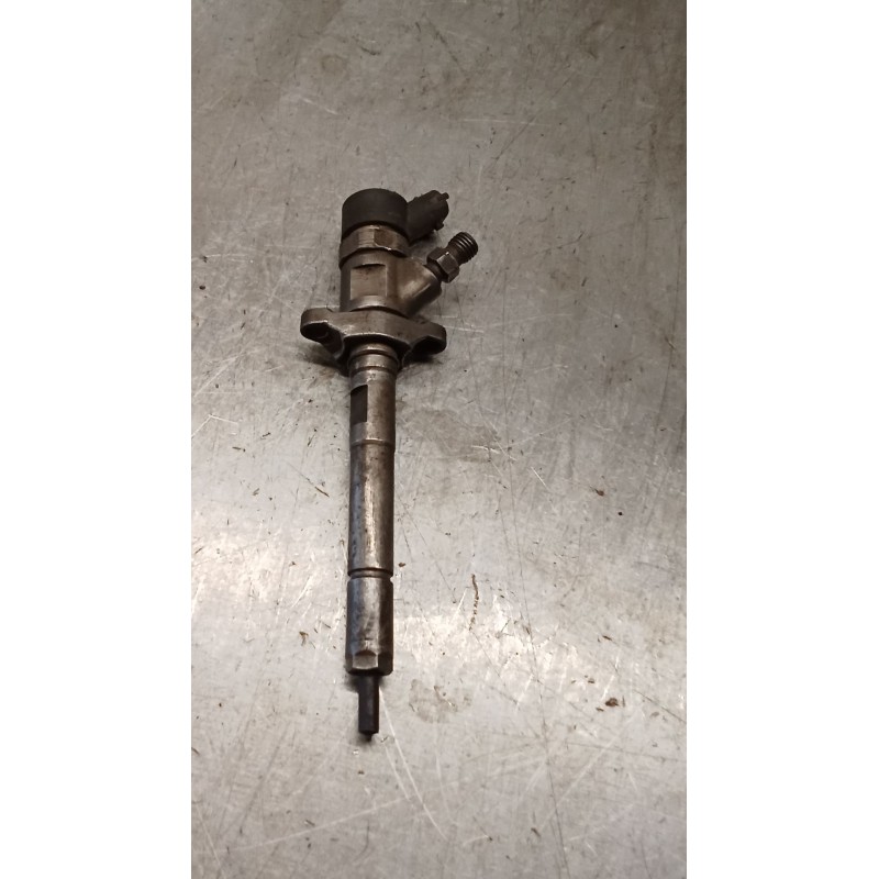 Recambio de inyector para ford focus ii (da_, hcp, dp) 1.6 tdci referencia OEM IAM 0445110023 606680 BOSCH