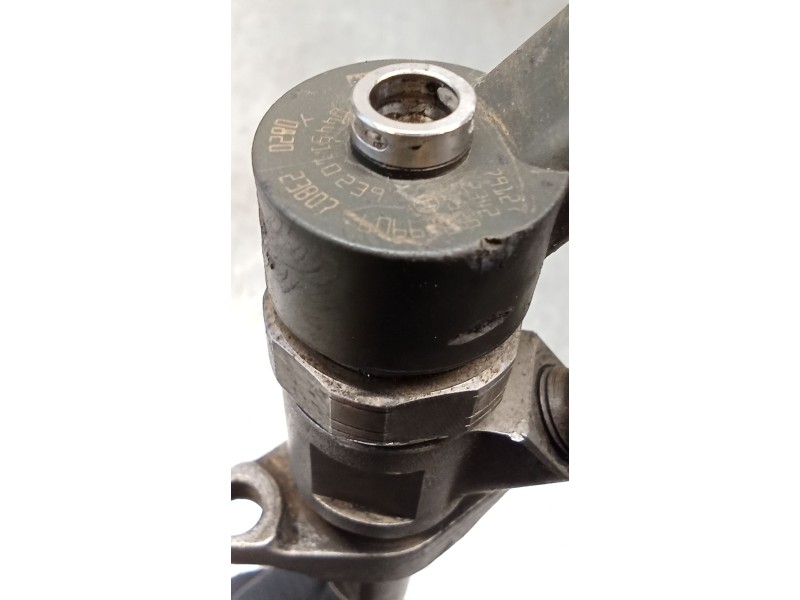 Recambio de inyector para ford focus ii (da_, hcp, dp) 1.6 tdci referencia OEM IAM 0445110023 606680 BOSCH