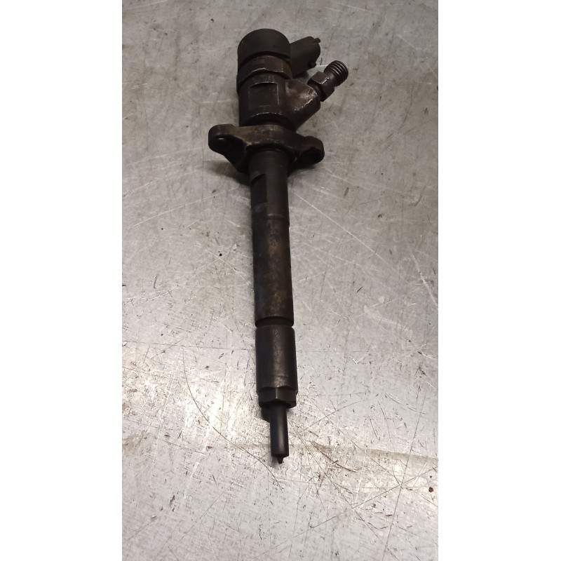 Recambio de inyector para ford focus ii (da_, hcp, dp) 1.6 tdci referencia OEM IAM 0445110023 606680 BOSCH