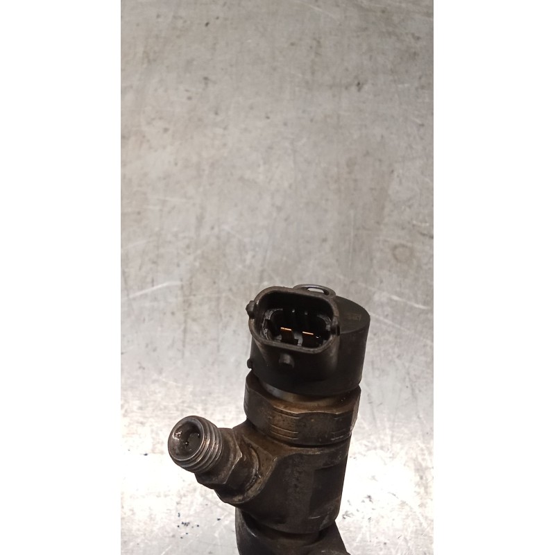 Recambio de inyector para ford focus ii (da_, hcp, dp) 1.6 tdci referencia OEM IAM 0445110023 606680 BOSCH