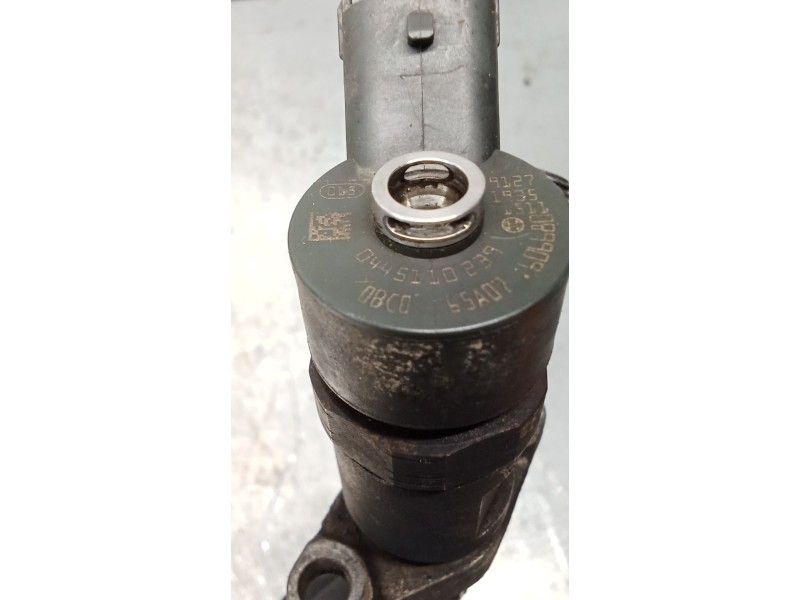 Recambio de inyector para ford focus ii (da_, hcp, dp) 1.6 tdci referencia OEM IAM 0445110023 606680 BOSCH
