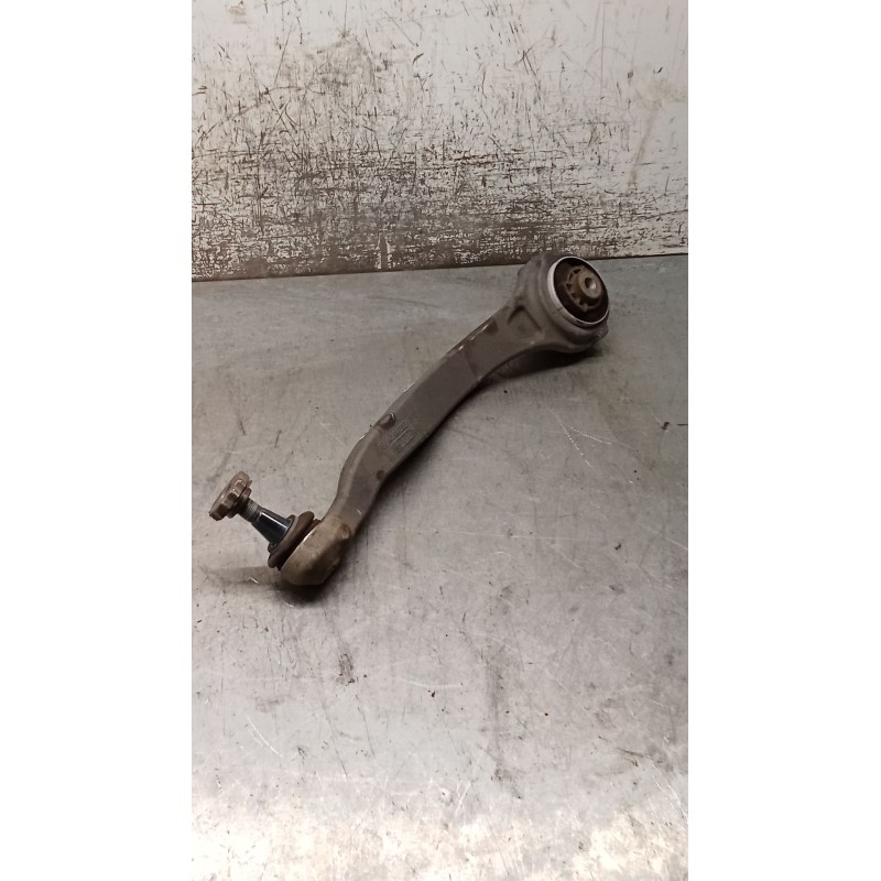 Recambio de brazo suspension inferior delantero derecho para mercedes-benz clase c (w206) c 200 d (206.003) referencia OEM IAM A
