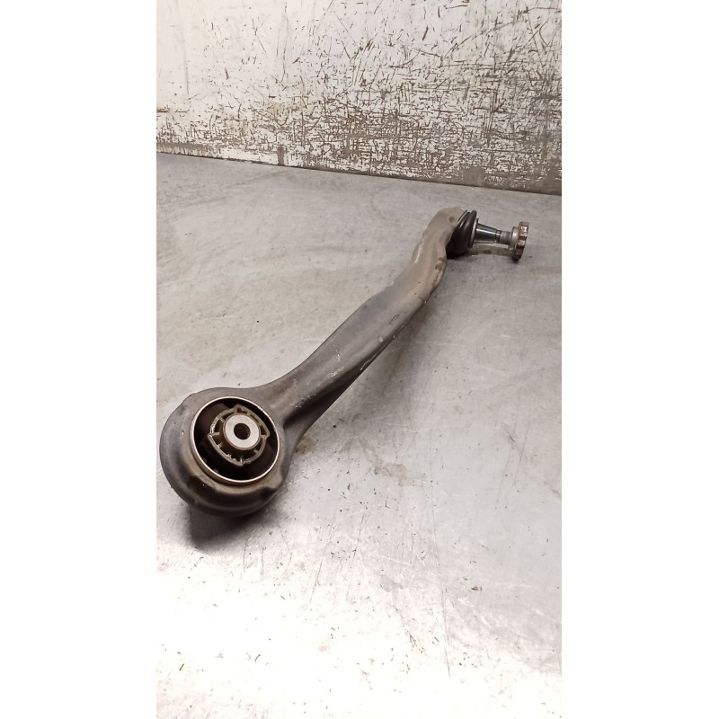 Recambio de brazo suspension inferior delantero izquierdo para mercedes-benz clase c (w206) c 200 d (206.003) referencia OEM IAM
