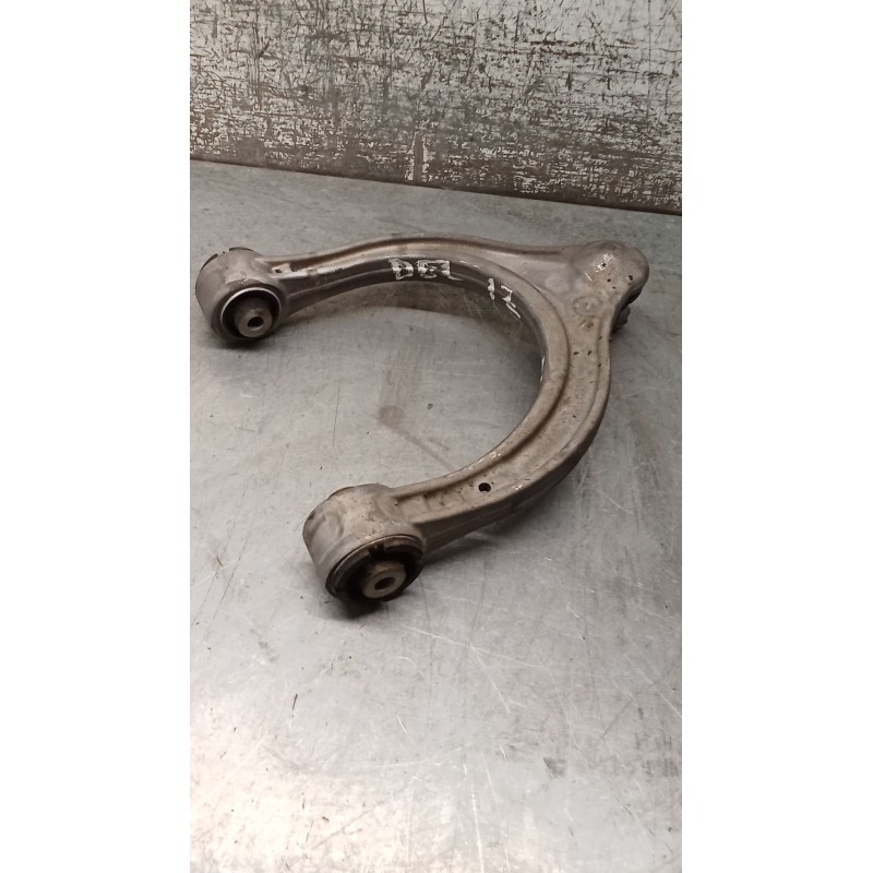 Recambio de brazo suspension superior delantero izquierdo para mercedes-benz clase c (w206) c 200 d (206.003) referencia OEM IAM