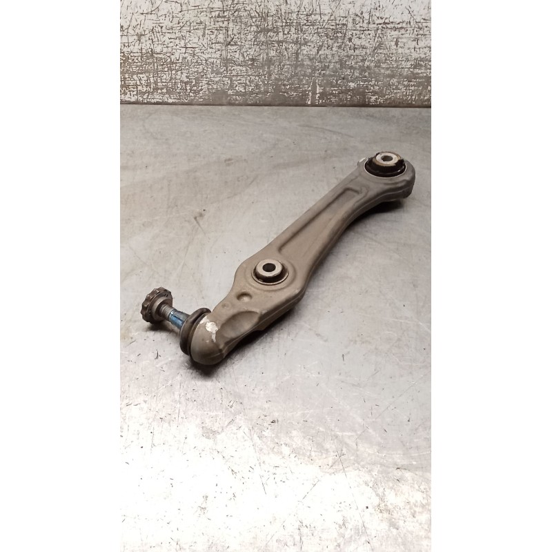 Recambio de brazo suspension inferior delantero derecho para mercedes-benz clase c (w206) c 200 d (206.003) referencia OEM IAM 2