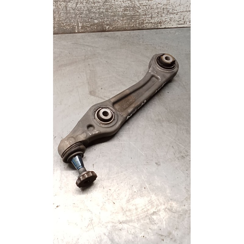 Recambio de brazo suspension inferior delantero izquierdo para mercedes-benz clase c (w206) c 200 d (206.003) referencia OEM IAM