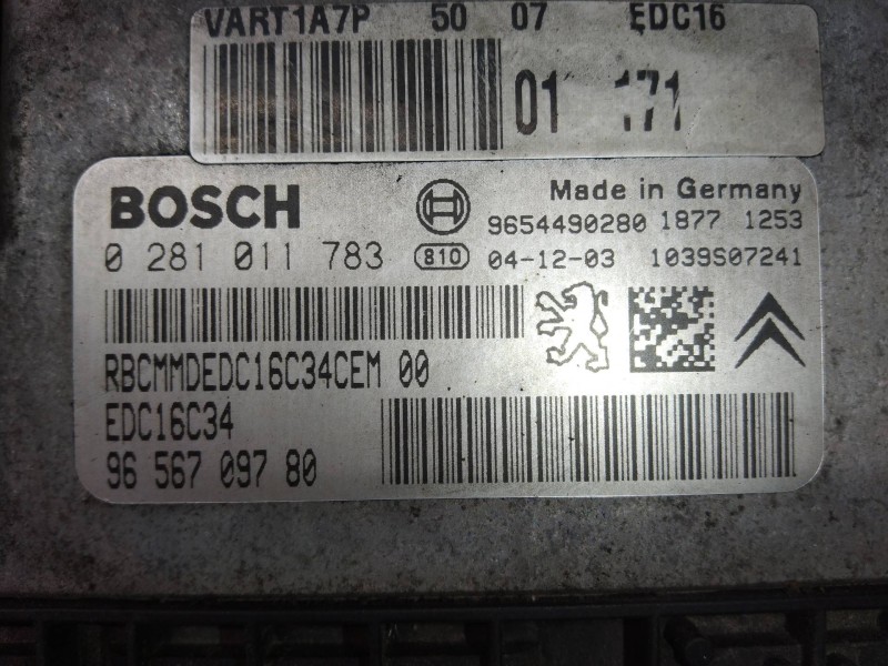 Recambio de centralita motor uce para peugeot 206 berlina x-line referencia OEM IAM 0281011783 9656709780 EDC16C34