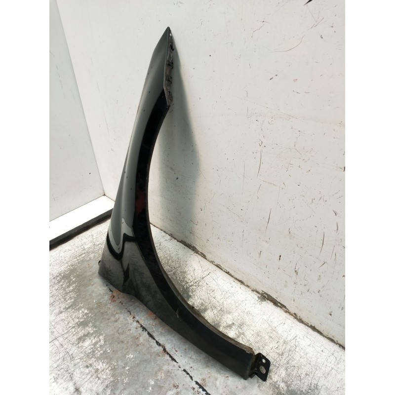 Recambio de aleta delantera derecha para mercedes-benz clase b sports tourer (w245) b 200 cdi (245.208) referencia OEM IAM   200