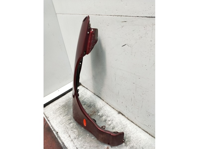 Recambio de aleta delantera derecha para ford mondeo ii sedán (bfp) 2.0 i referencia OEM IAM   1997