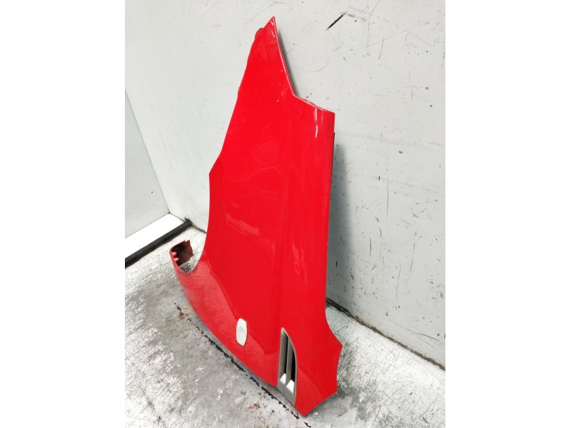Recambio de aleta delantera izquierda para chevrolet aveo / kalos hatchback (t250, t255) 1.2 referencia OEM IAM   2001
