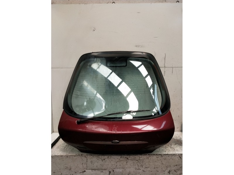 Recambio de porton trasero para ford mondeo ii sedán (bfp) 2.0 i referencia OEM IAM  5P 1997
