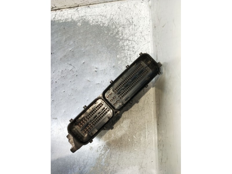 Recambio de centralita motor uce para iveco daily iv caja/chasis 55s18w referencia OEM IAM 0281012193 504121602 1039S12469 2006