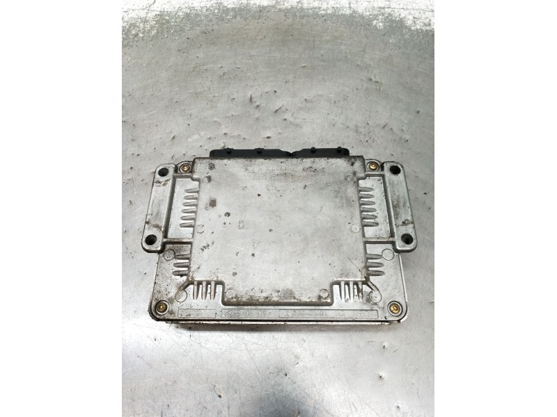 Recambio de centralita motor uce para renault megane i (ba0/1_) 1.9 dti (ba1u) referencia OEM IAM 0281010442 8200199726 28SA5465