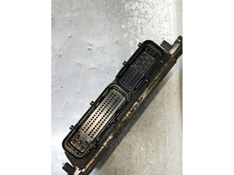 Recambio de centralita motor uce para renault megane i (ba0/1_) 1.9 dti (ba1u) referencia OEM IAM 0281010442 8200199726 28SA5465