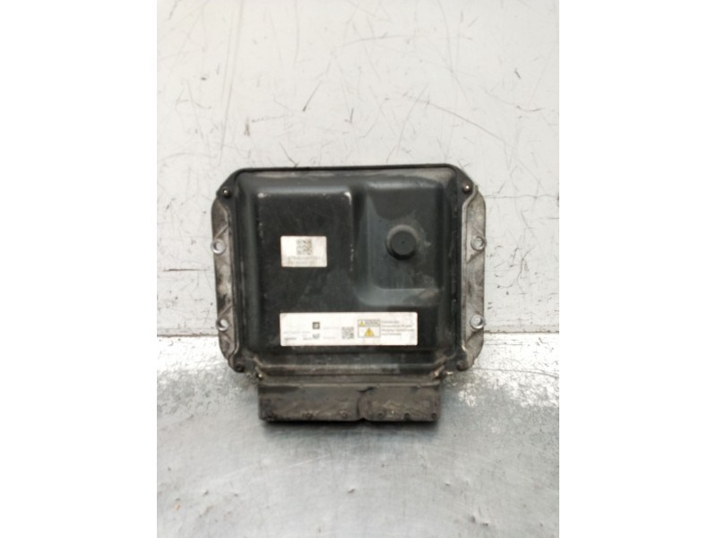 Recambio de centralita motor uce para opel astra h gtc (a04) 1.7 cdti (l08) referencia OEM IAM MB2758009540 55571776 2007