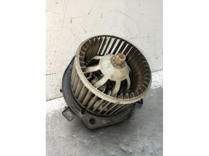 Recambio de motor calefaccion para iveco daily iv caja/chasis 55s18w referencia OEM IAM 1976300200  2006