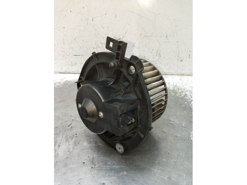 Recambio de motor calefaccion para iveco daily iv caja/chasis 55s18w referencia OEM IAM 1976300200  2006