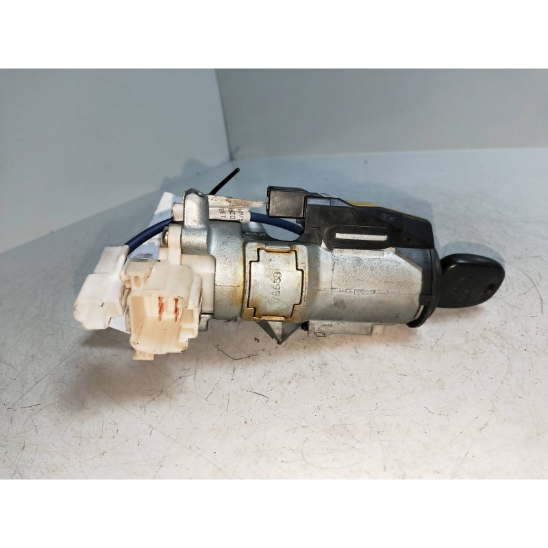 Recambio de conmutador de arranque para toyota yaris verso (ncp2/nlp2) 1.3 linea sol referencia OEM IAM 45020521  