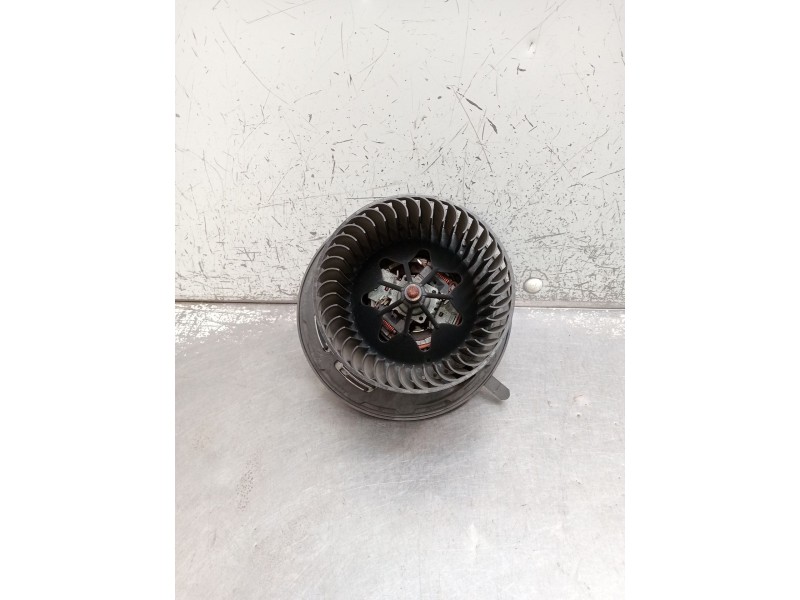 Recambio de motor calefaccion para bmw x1 (e84) sdrive 18 d referencia OEM IAM T1021327UC 6411693366312 992849G 2009