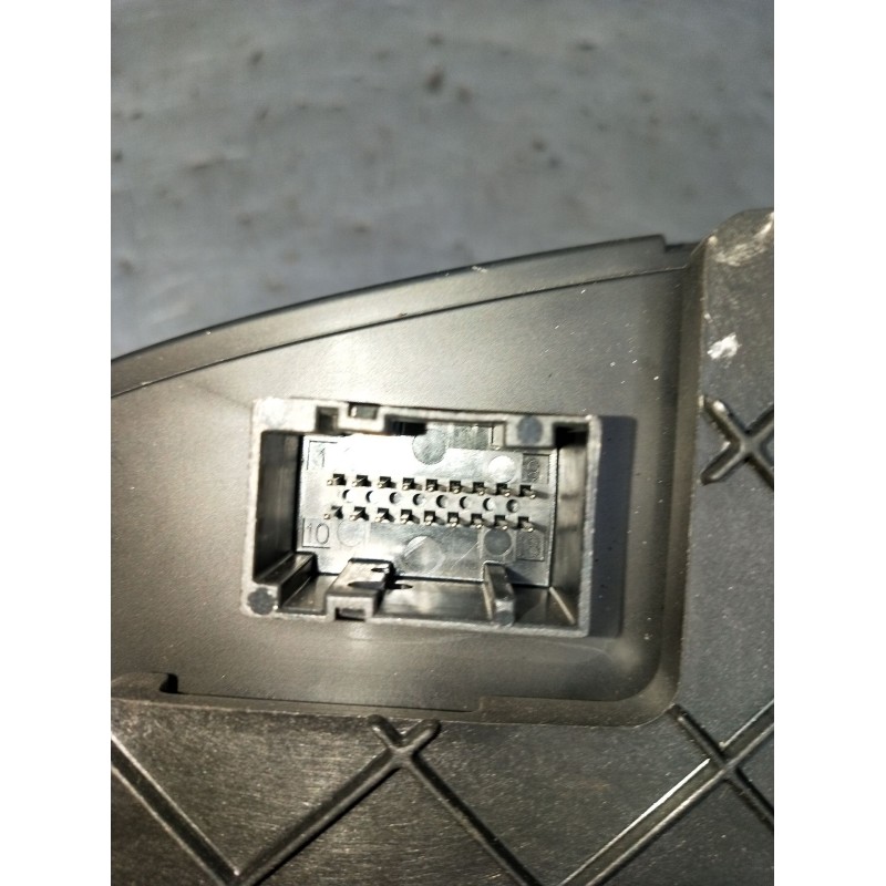 Recambio de cuadro instrumentos para iveco daily iv caja/chasis 55s18w referencia OEM IAM 69502589 1503001480201 VER FOTOS 2006